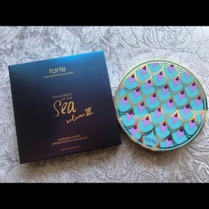 Tarte “Rainforest of the sea Volume 3”